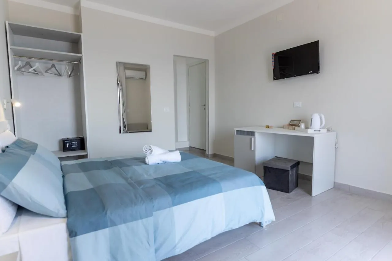 Teddu B&B Giardini-Naxos Bed & Breakfast