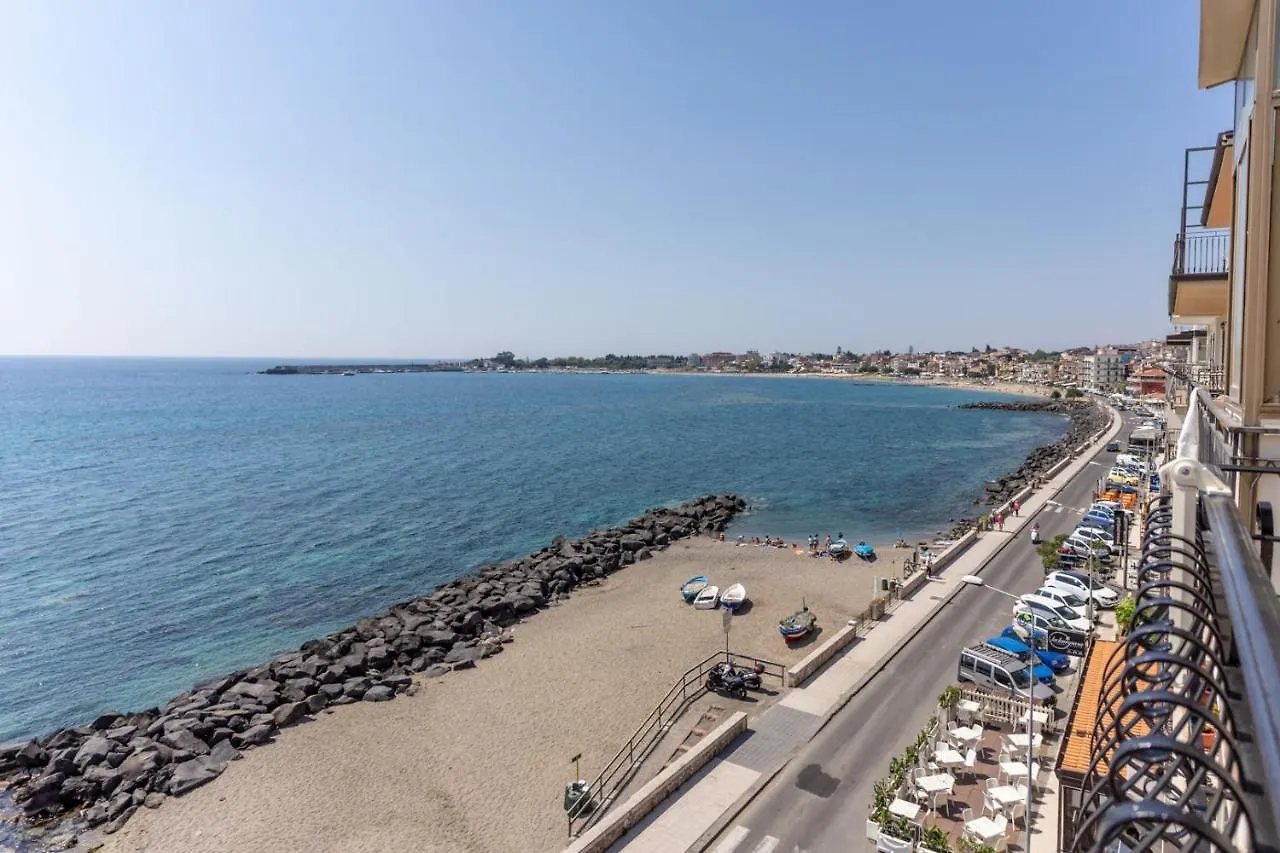 Teddu B&B Giardini-Naxos