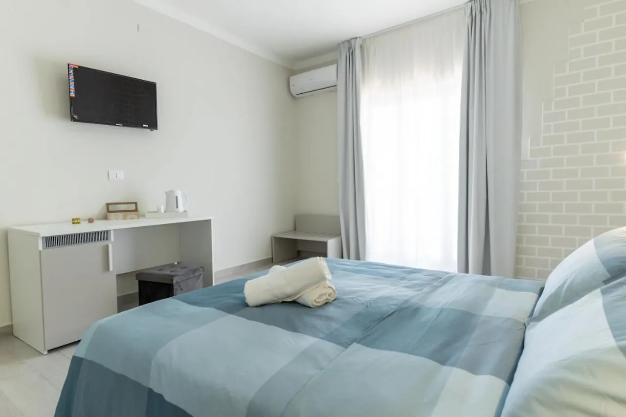 Teddu B&B Giardini-Naxos 0*,