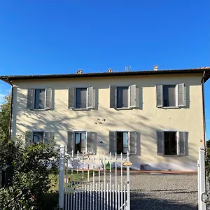 Casa Le Rondini Toscana Bed & Breakfast Bucine